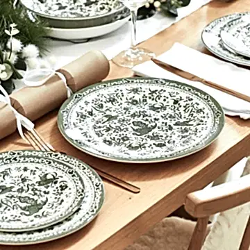 Green Regal Peacock Plate 25cm